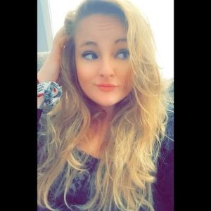 Meet your Posher, Chelsey